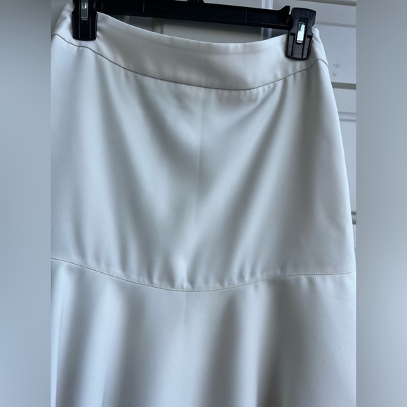 Armani Collezioni White Flounce Mini Skirt Italian SZ 38 (XS/S) Elegant look - Picture 7 of 8